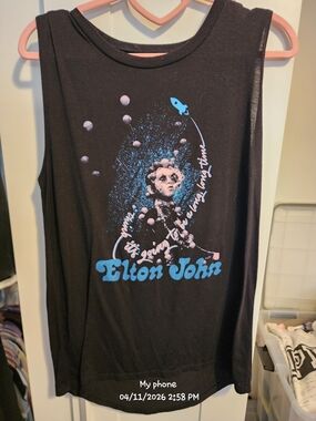 Elton John Graphic Muscle Tee - Black